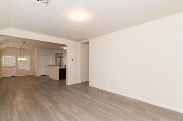 12715 Rio Brazos Street, Rosharon, TX 77583
