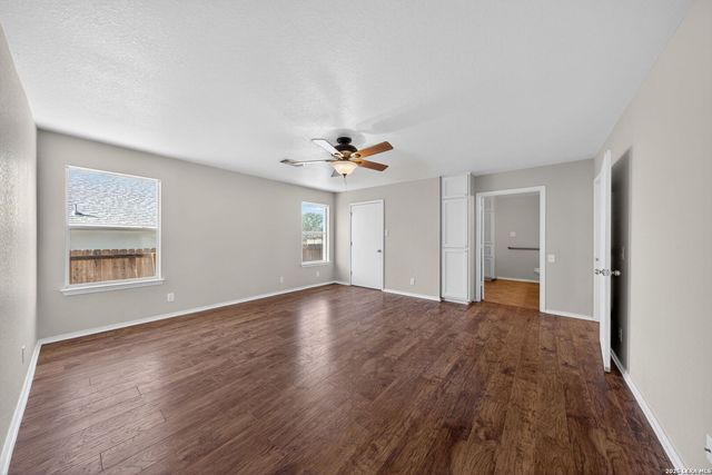 153 SPRINGTREE PKWY, Cibolo, TX 78108