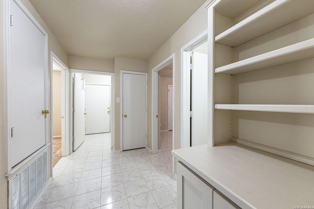 153 SPRINGTREE PKWY, Cibolo, TX 78108