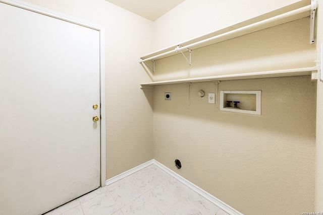 153 SPRINGTREE PKWY, Cibolo, TX 78108