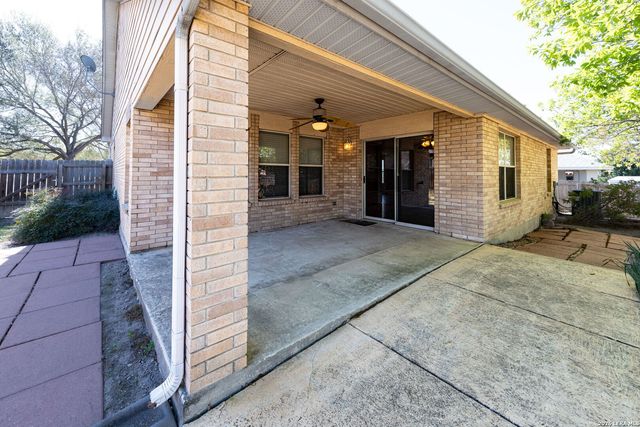 153 SPRINGTREE PKWY, Cibolo, TX 78108