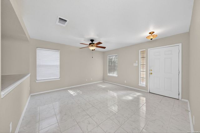 153 SPRINGTREE PKWY, Cibolo, TX 78108