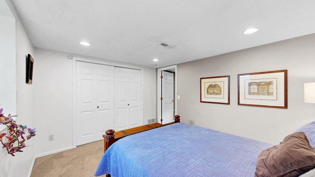 6609 Southdale Road, Edina, MN 55435