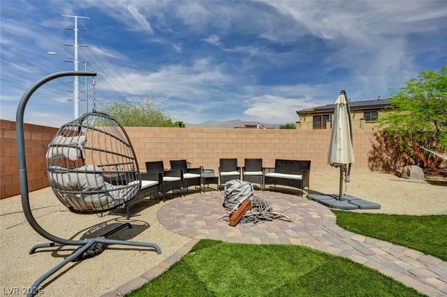 4728 Teton Peak Court, North Las Vegas, NV 89085