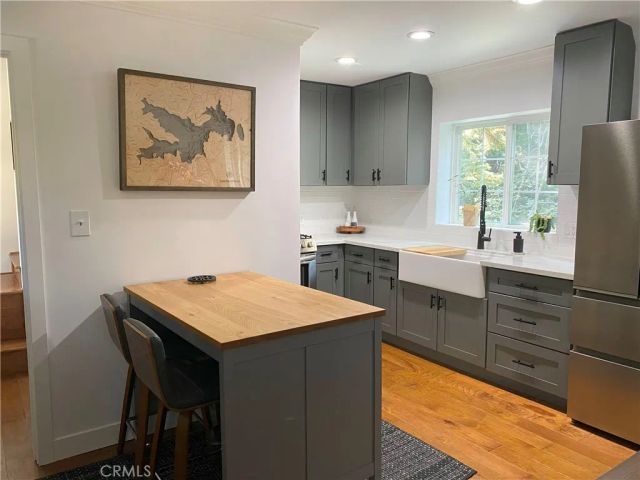 939 Canyon, Lake Arrowhead, CA 92326