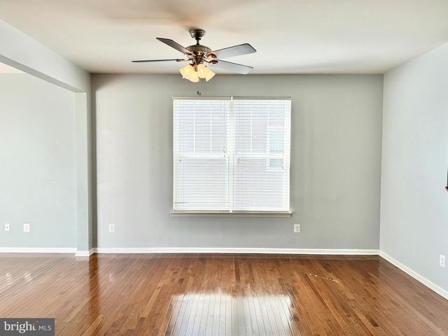 7 COULTER LN, Stafford, VA 22554