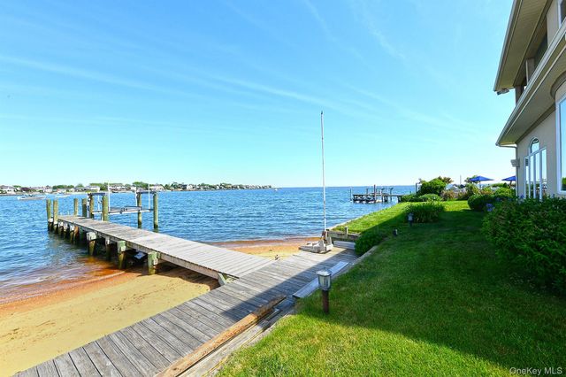 69 Ocean Avenue, Massapequa, NY 11758