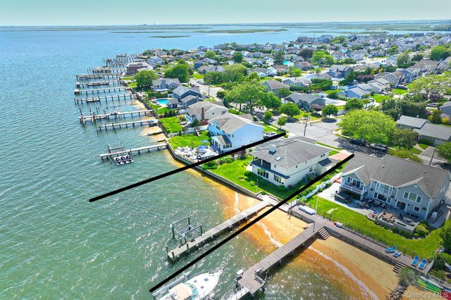 69 Ocean Avenue, Massapequa, NY 11758