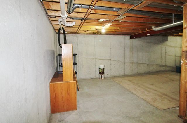 2005 Mountain Road, Morris, IL 60450