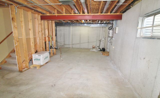 2005 Mountain Road, Morris, IL 60450