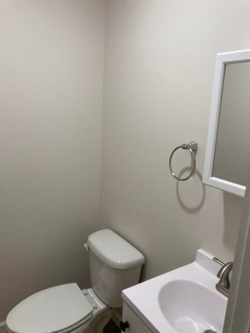 1601 E Del Mar, Wichita, KS 67216
