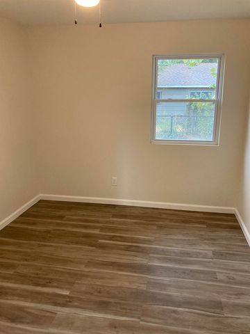 1601 E Del Mar, Wichita, KS 67216