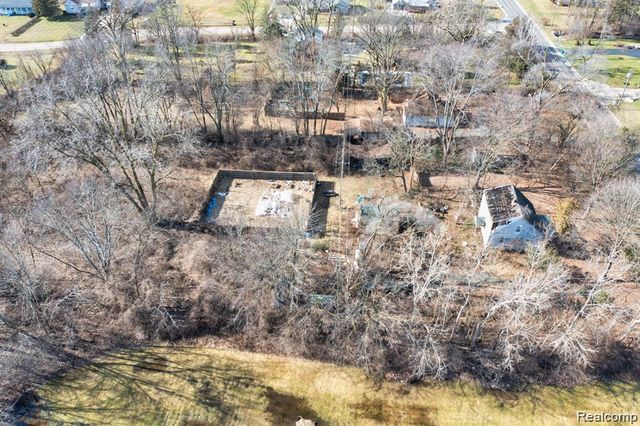 30905 Beverly Road, Romulus, MI 48174