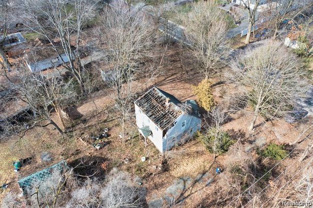 30905 Beverly Road, Romulus, MI 48174