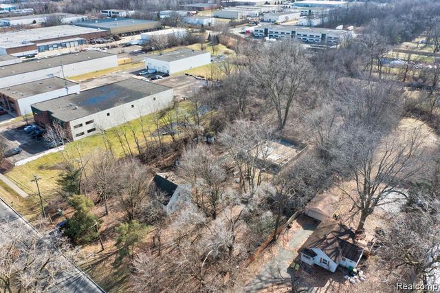 30905 Beverly Road, Romulus, MI 48174