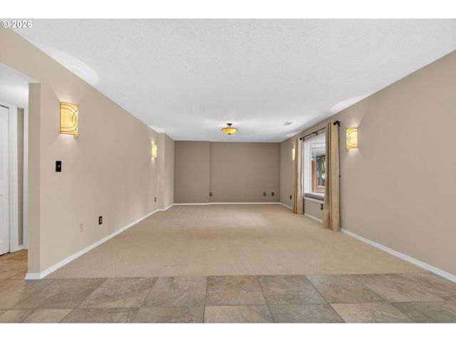 6730 Sw 161ST Pl, Beaverton, OR 97007