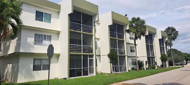4255 N University Drive 212, Sunrise, FL 33351