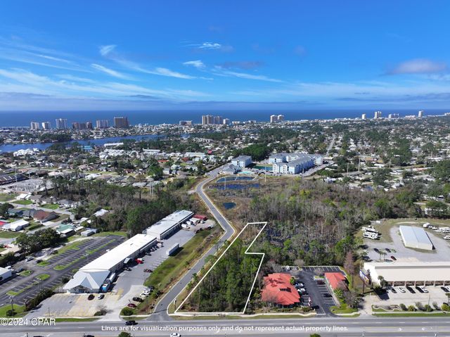 2204 Thomas Drive, Panama City Beach, FL 32408