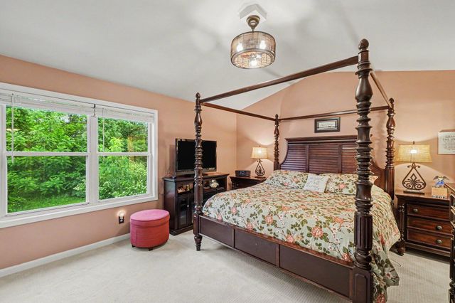 5342 Country Club Lane, Burlington, KY 41005