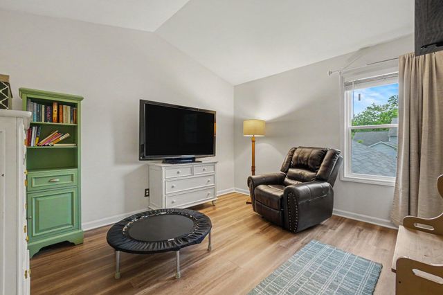 5342 Country Club Lane, Burlington, KY 41005