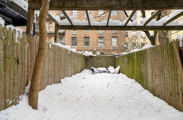 307 W 29th St Apt C, New York City, NY 10001