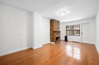 307 W 29th St Apt C, New York City, NY 10001