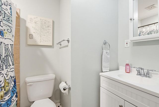 2 WEST LN, Severna Park, MD 21146