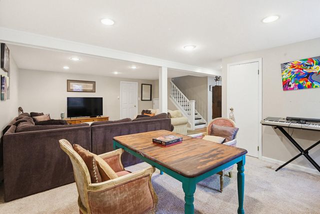 2 WEST LN, Severna Park, MD 21146