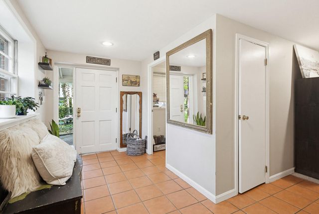 2 WEST LN, Severna Park, MD 21146