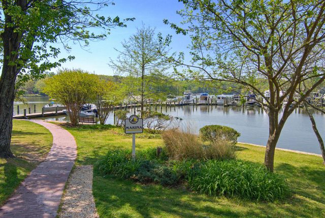 2 WEST LN, Severna Park, MD 21146