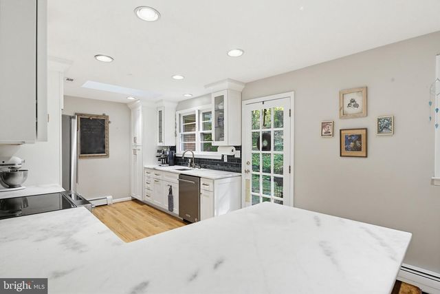 2 WEST LN, Severna Park, MD 21146
