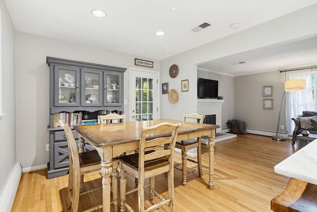 2 WEST LN, Severna Park, MD 21146