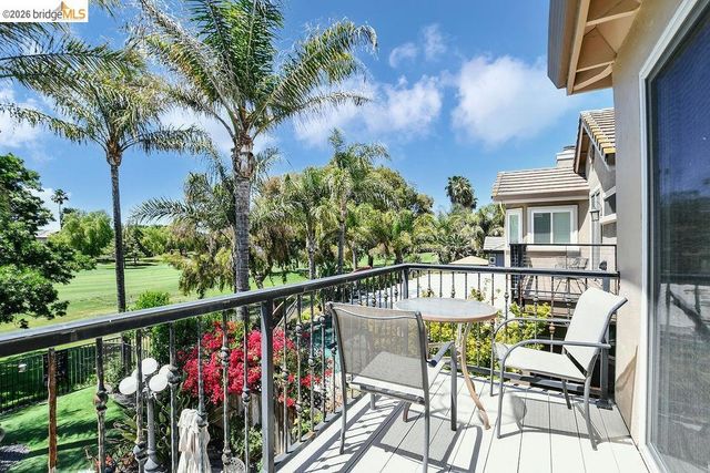 2442 Pinehurst Ct, Discovery Bay, CA 94505