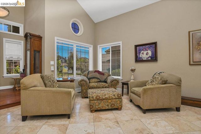 2442 Pinehurst Ct, Discovery Bay, CA 94505