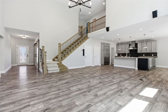 102 Eagle Lane, New Eagle, PA 15067