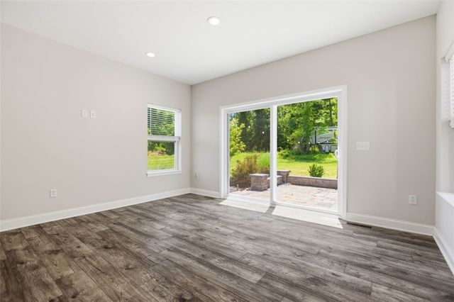 102 Eagle Lane, New Eagle, PA 15067