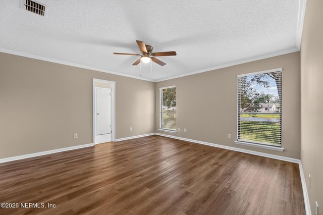 12183 SAFESHELTER Drive S, Jacksonville, FL 32225