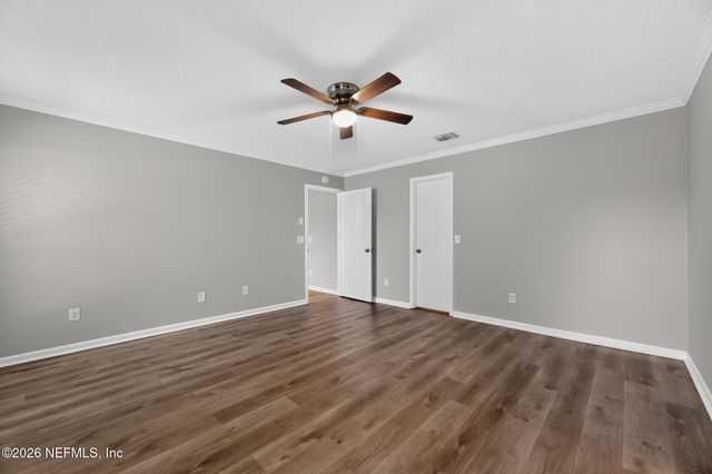 12183 SAFESHELTER Drive S, Jacksonville, FL 32225