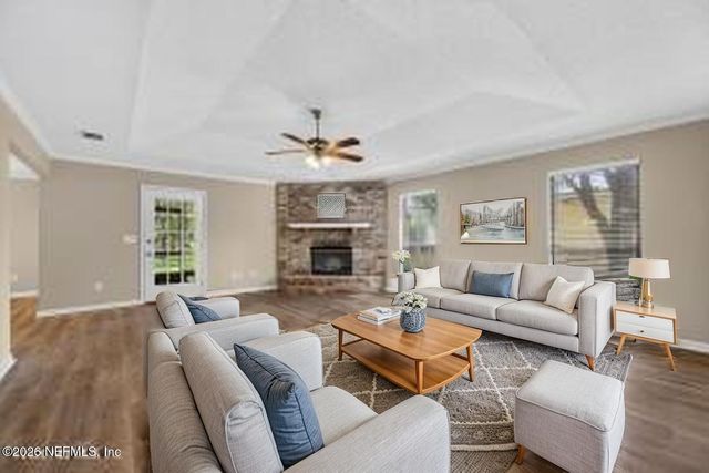 12183 SAFESHELTER Drive S, Jacksonville, FL 32225