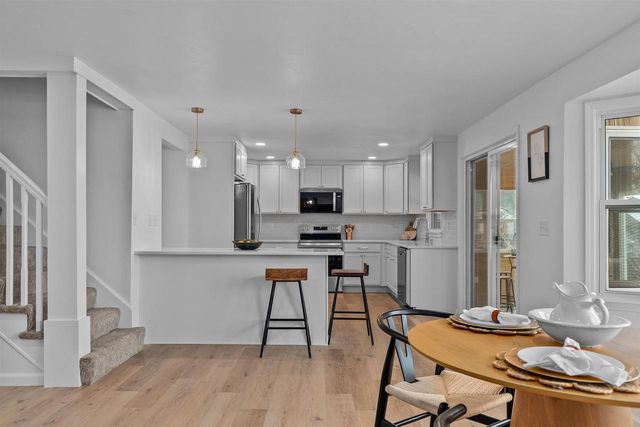 752 LAKECREST DRIVE, Menasha, WI 54952