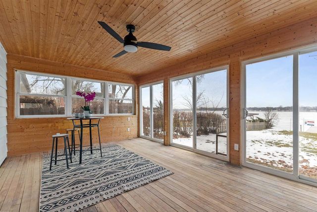 752 LAKECREST DRIVE, Menasha, WI 54952