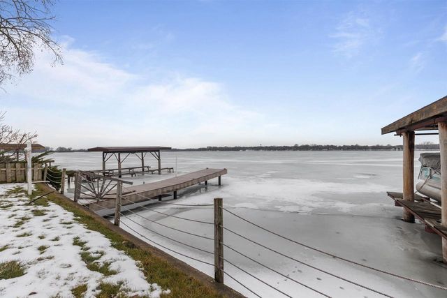 752 LAKECREST DRIVE, Menasha, WI 54952