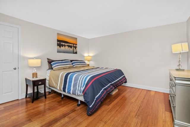 2 Beals Cove Rd K, Hingham, MA 02043