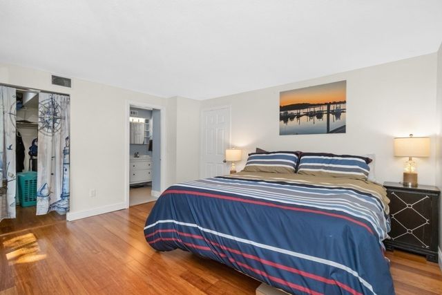 2 Beals Cove Rd K, Hingham, MA 02043