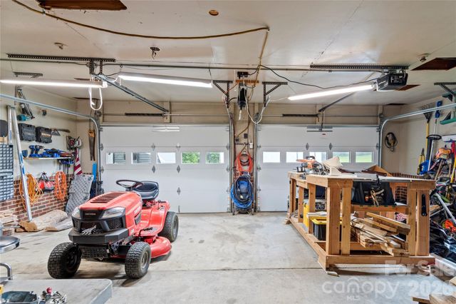 226 Pleasant Hill Drive, Elkin, NC 28621