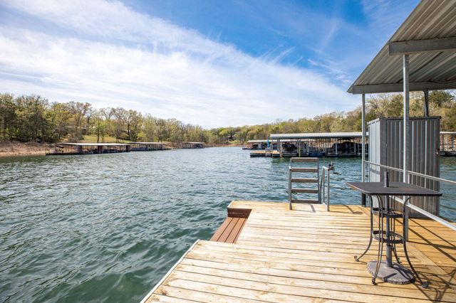 22475 Trout Street, Golden, MO 65658