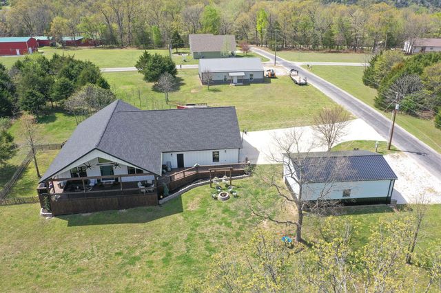 22475 Trout Street, Golden, MO 65658