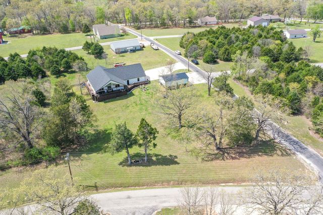 22475 Trout Street, Golden, MO 65658