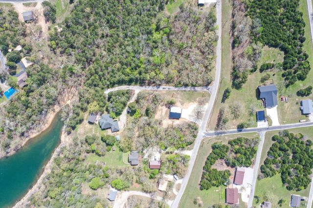 22475 Trout Street, Golden, MO 65658