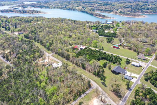 22475 Trout Street, Golden, MO 65658